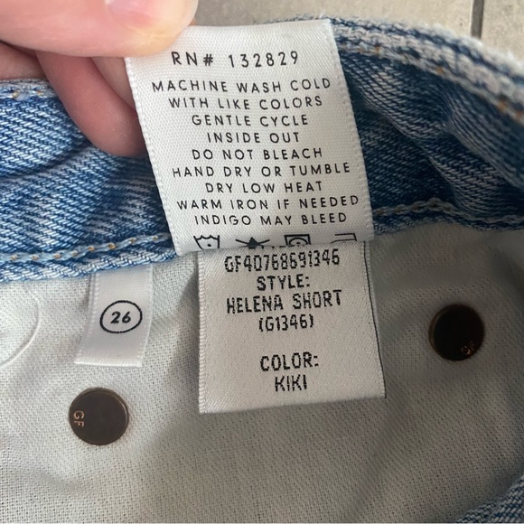 GRLFRND Distressed Helena high rise denim Shorts kiki size 26 - Picture 4 of 10